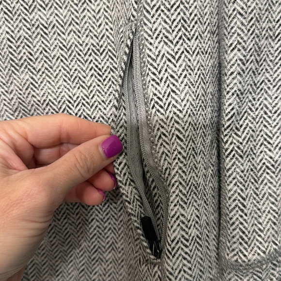 Herringbone old navy athletic zip up jacket - Picture 5 of 5